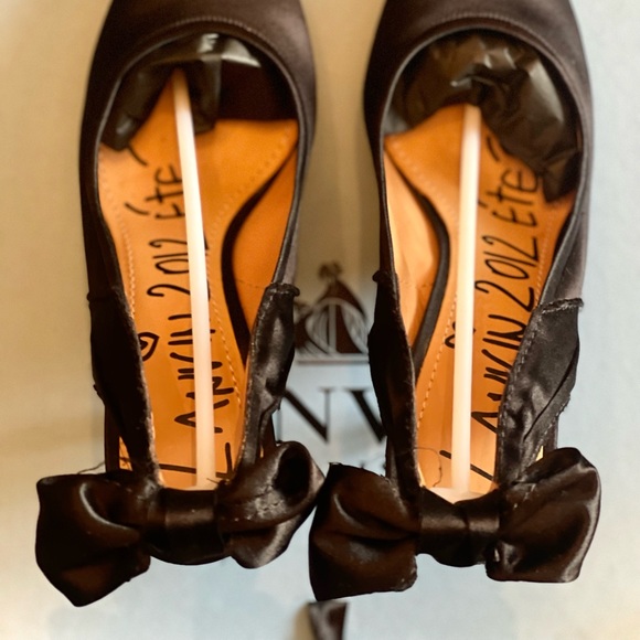 Lanvin Black Satin Bow Slingback Pumps, Size 7 - Picture 7 of 15